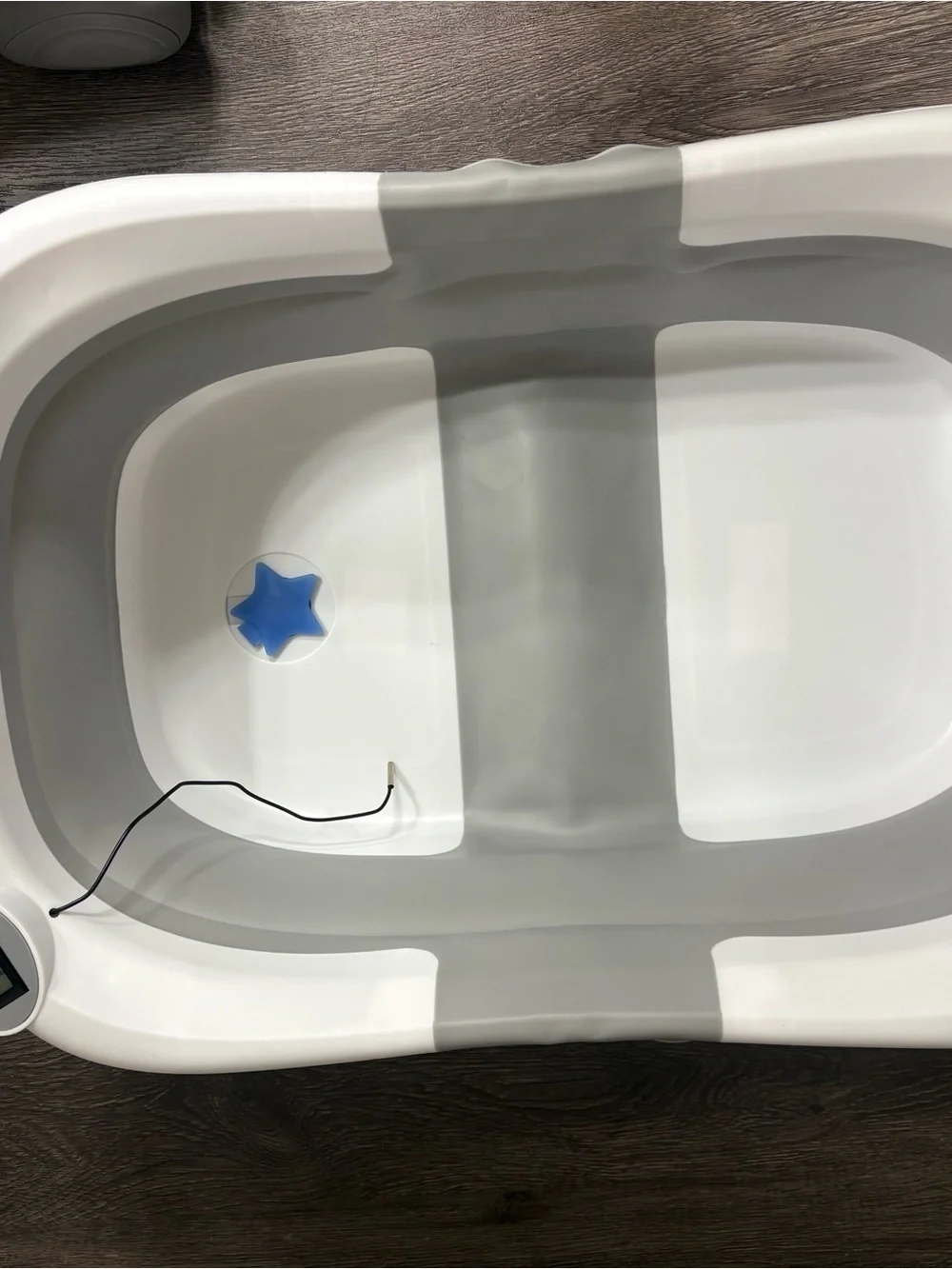 Collapsible Baby Bath Tub in White and Gray with Blue Plug